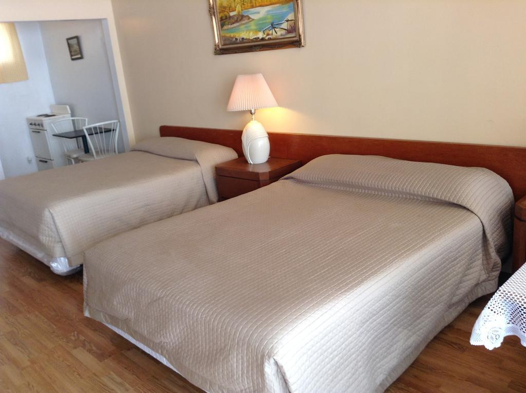 Motel Rive Du Lac Saint-Zotique Eksteriør billede