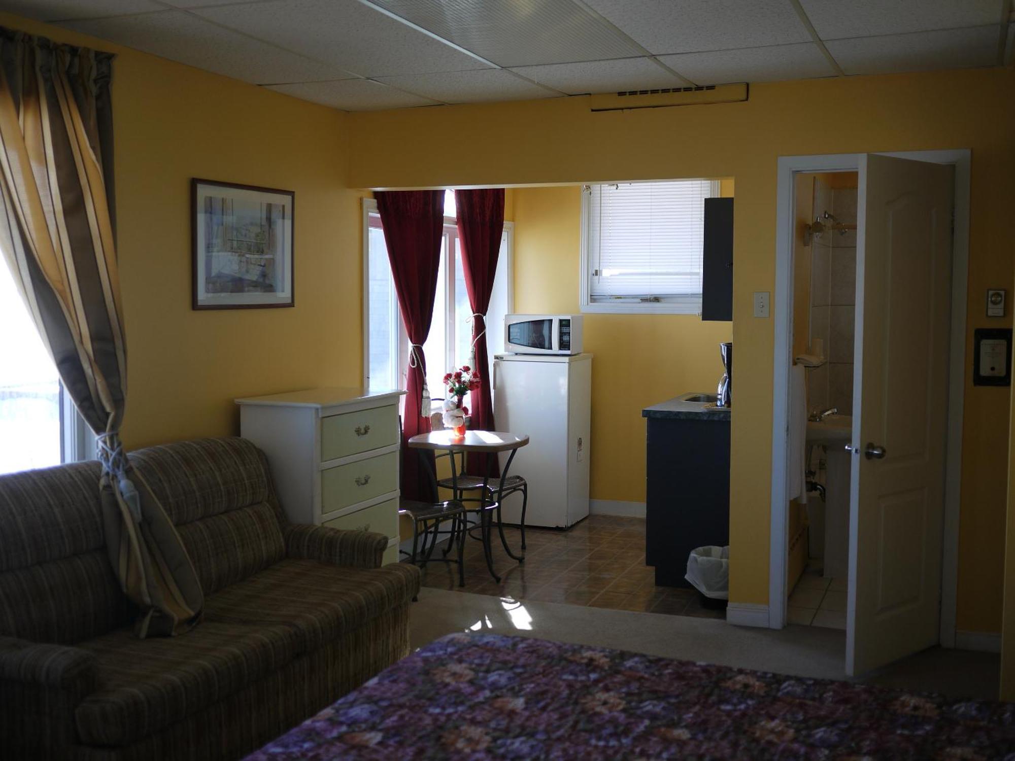 Motel Rive Du Lac Saint-Zotique Eksteriør billede